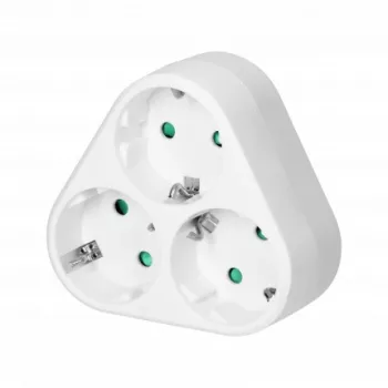 Háromszoros elosztó 3x2P+E (Schuko)