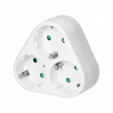 Háromszoros elosztó 3x2P+E (Schuko)