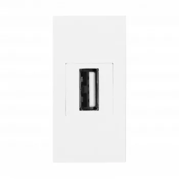 NOEN USB-adatcsatlakozó