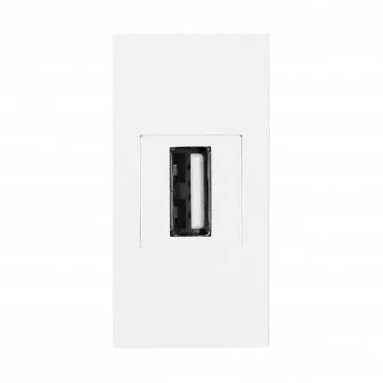 NOEN USB-adatcsatlakozó