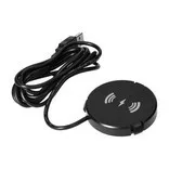 A vezeték nélküli felületi töltő kb. 150 cm hosszú USB-A kábellel rendelkezik
